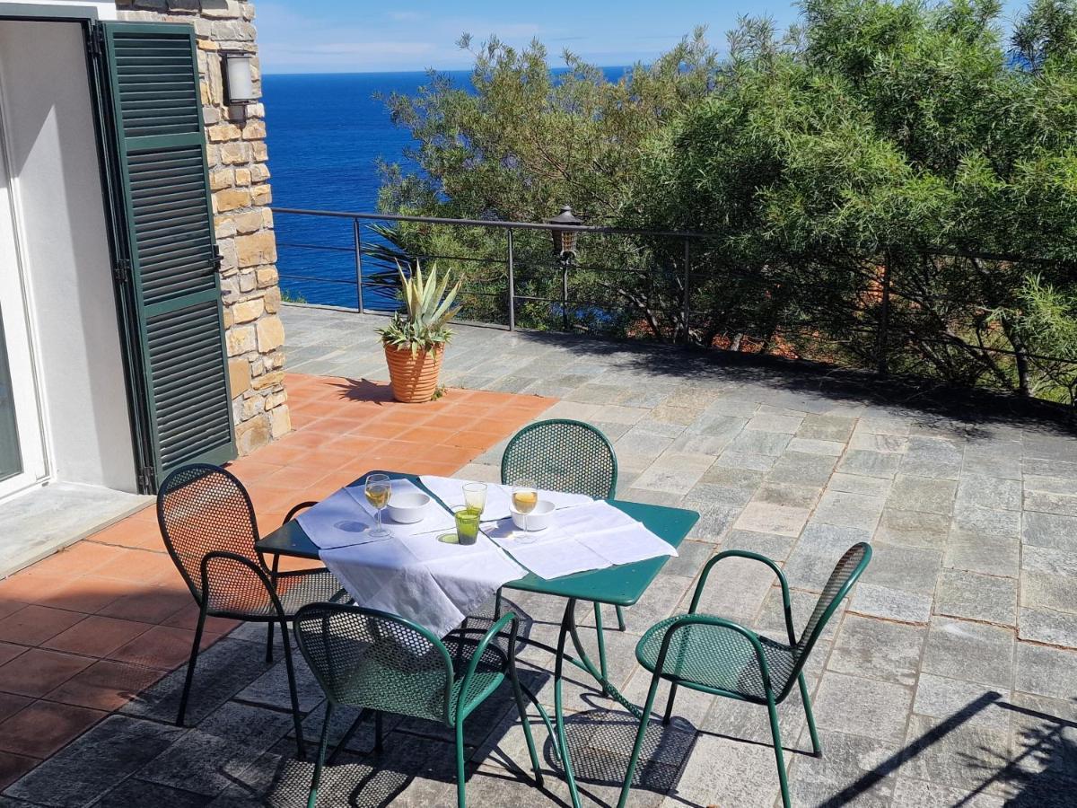 Appartamento In Villa Mimosa Cervo Exterior photo